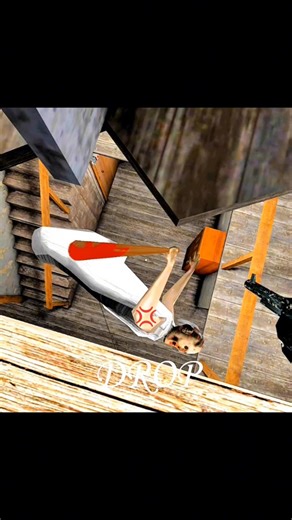 GRANNY IS LURKING! 👵 Watch Until The End! #shorts #granny#granny #viral #horror #hollywoodgamerbd ff