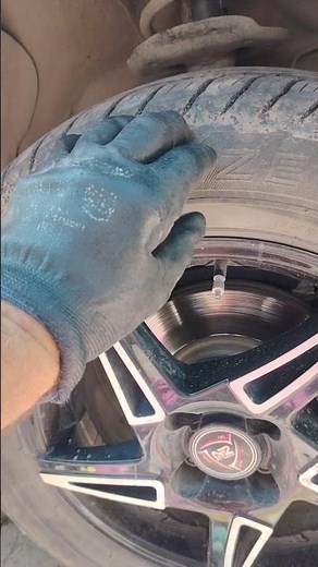 Chevrolet Cobalt front wheel bearing replacement