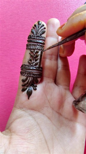 #shorts very simple and easy finger mehndi design #mehndi #henna #mehndiart # shorts #ytshorts#trend