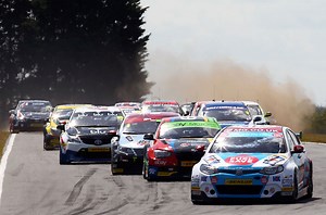 BTCC 2014 race report - highlights from Snetterton | Autocar