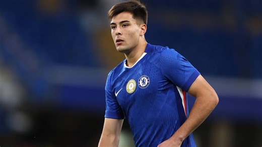 BVB-Neuzugang Aaron Anselmino vom FC Chelsea im Profil