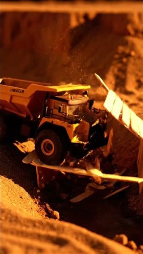 Epic RC Dump Truck Bridge Crossing! 🏗️