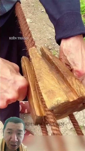 How the Chinese braid rope by hand.