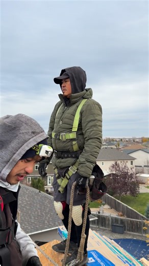 Gumban Roofing on Reels