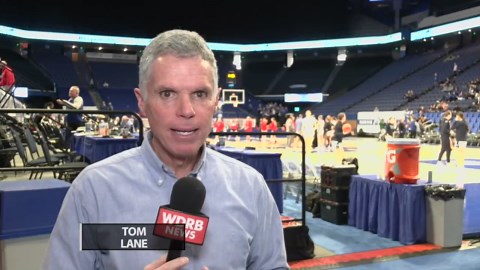 Assumption basketball advances to Sweet 16 semifinals