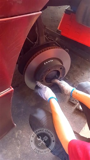 Watch This Brake Disc Come Back to Life#mechanic #brakerepair #carrepair #automotive #mechaniclife