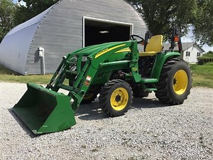2010 John Deere 3520 Tractor With JD 300CX Loader | Agriculture