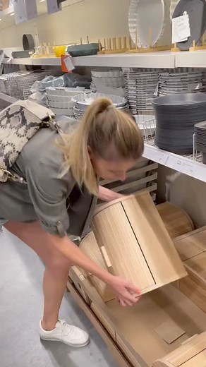 21K views · 178 reactions | DIY bread box #amazonfinds #homehacks #entrywaydecor #amazonhome #amazonmusthaves #amazonfavorites #amazonhomefinds #forthehome #homefinds #founditonamazon #amazonfind #homedecor #dc3 | Classic Home Design | Facebook