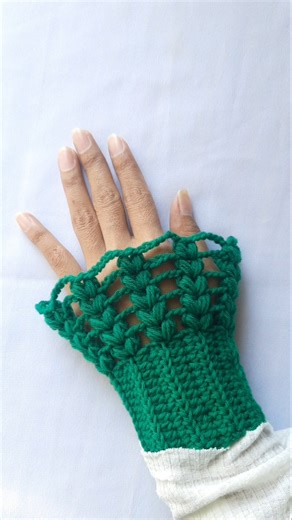 Crochet Hand Wrist Warmer 🌱| Tutorial on my youtube channal ♡#shorts #art #tutorial #crochet #winter