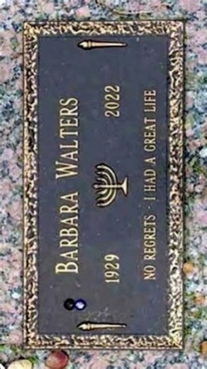 Famous Graves - Vol. 807: Barbara Walters