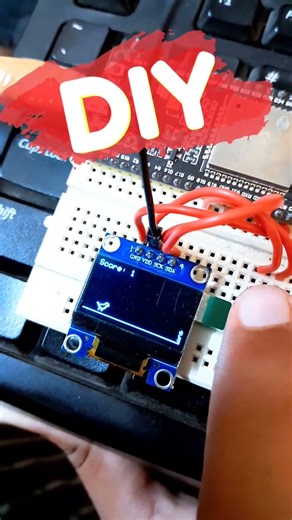 Dino Game on OLED using Arduino | SSD1306 Display 🎮#shorts #esp32 #coding