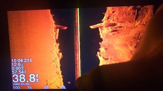 Watch Quick Overview Garmin Striker Plus 9SV with transducer on Amazon Live