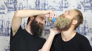 How to: Glitter beard