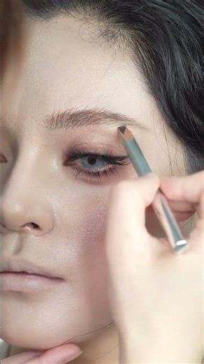 Easy Thai makeup. Eyebrow makeup tutorial #Makeup for mixed races #Makeup tutorial #shorts