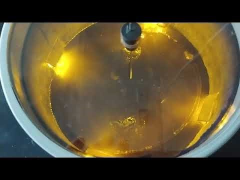 Cloud Chamber: Alpha and Beta particles