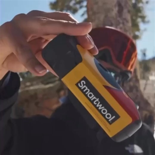 Our Classic Thermal Base Layers keep 100% Merino wool next to skin—maximizing the natural benefits that help keep you feeling good, warm, and confident all season long. | Smartwool