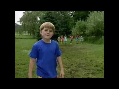 'Wait A Minute' Meme Star Brett Ambler Goes Viral Again, Few Recognise Him