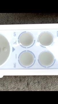 How to use an Azenco-Outdoors remote control.