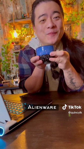 Alienware x17 R2: My Powerful Gaming Companion for 2023