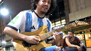 54K views · 3K reactions | Una de las bandas mas grandes del Rock Argentino. Esta es mi humilde version en la calle de Buenos Aires Argentina. | Damian Salazar | Facebook