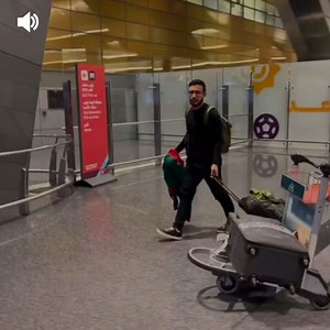 "Aux dernières nouvelles, il recevra 30 coups de fouet." Un touriste mexicain a voulu aller trop loin en apportant de l'alcool au Qatar, mais en postant son "exploit" sur les médias sociaux, il a été condamné. Il a appris à ses dépens que les lois de son pays sont trop strictes et différentes des siennes. Abonne-toi pour plus de vidéos http://bit.ly/yt-positif | Positif