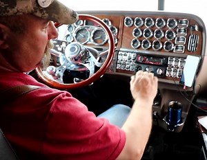 How to shift an 18-speed truck.