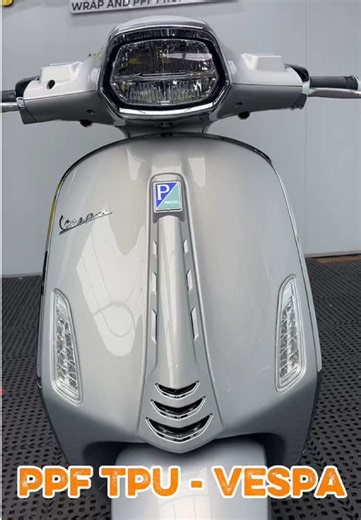 Lột xác nhẹ nhàng nhưng bảo vệ cực đỉnh ✨ Dán PPF TPU cho Vespa – giữ zin lớp sơn, chống trầy xước, tự phục hồi vết xước nhỏ 🔥 Đi phố tự tin hơn, xe luôn như mới! #vespa #ppftpu #danppf #baovexe #chongtray