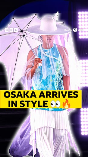 Now THAT is an Australian Open entrance 👏✨ Naomi Osaka turning heads on Rod Laver Arena #BBCTennis #AusOpen | BBC Radio 5 live Sport