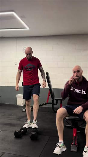 10 Minute Workout ✅ Set timer for 10 minutes. Complete: 👉 1 DB Deadlift 👉 1 DB Power Clean 👉 1 DB Push Press 👉 1 DB Squat Then 2 reps of each, 3 reps, 4 reps & so on. See how how up the ladder you can go in 10 Minutes 💪 #workout #personaltrainer #coach #irishcontent #viral