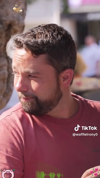 Passing Kindness: Notes to Strangers