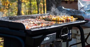 Plancha : nos conseils et bonnes recettes pour en profiter tout l'été