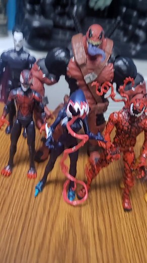 Marvel Legends Venompool Build-A-Figure Review