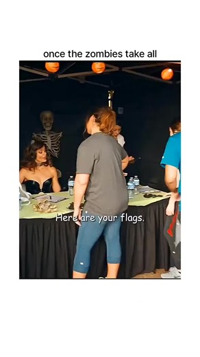 Moviecore | 📺 American Housewife (2016–2021) ✨ Genre: Comedy / Sitcom ⏱️ Runtime: 5 Seasons, ~22 min/episode ⭐ Rating: ~7/10 IMDb 📖 Overview Katie... | Instagram