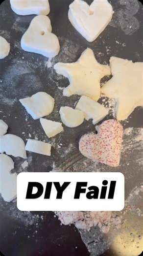 Tried the no-cook conditioner clay so you don’t have to. It’s dreamy for sensory play and hand-feel exploration, but if you’re hoping for a sturdy keepsake, this one’s more about the squish than the sculpture. #diyclay #diyfail #artteacher #sensoryplay | That Art Teacher
