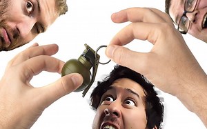 【Markiplier】我知道如何使用手榴弹… -手掌模拟器 Part1