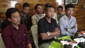 #JUST_IN_CHINI_KHORANG_ENGLISH 🟩 Indefinite rail and road blockade is goimng to organized from Monday to demand that students be allowed to write in Roman script in the Kokborok subject examinations conducted by TBSE. On the other hand, Fire Service, wedding vehicle,water vehicle and Ambulence will be out of the strike said the TISF President Sajra Debbarma. | Chini Khorang Tripura