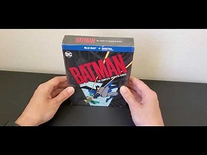 Batman The Complete Animated Series Blu-ray unboxing
