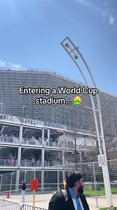 Gotta show you the scaffolding at BMO field 😵‍💫😵‍💫😵‍💫 I do wish it looked nicer on the outside…