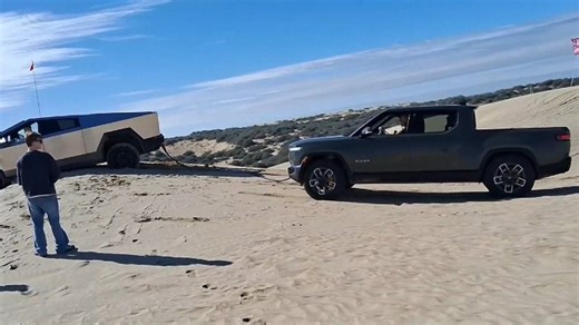 I Had to Pull a Stuck Cybertruck Out of Pismo Beach Dunes With My Rivian R1T, Here's What Actually Happened