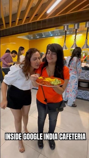 Dekho YouTube ki canteen mein creators ne kya kya khaya 😛 #shorts #garimasgoodlife