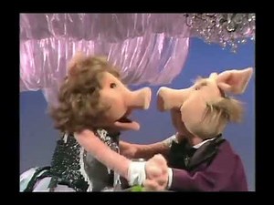 The Muppet Show - 118: Phyllis Diller - At The Dance (1976)