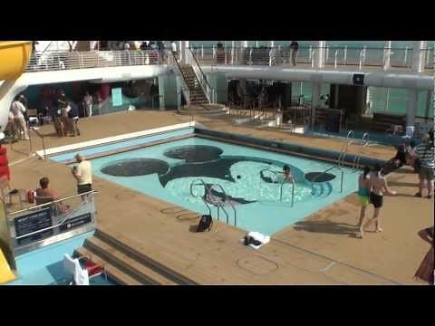 Disney Dream - Pools & Deck area
