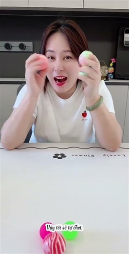 Review of the bath bubble set with a glowing doll inside #trending