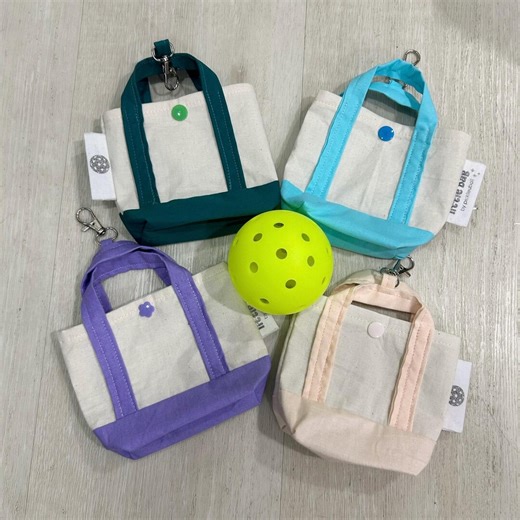 Mini Pickleball Bag Keychain | Holds One Ball, Clips Onto Bag | Handmade Accessory - Etsy