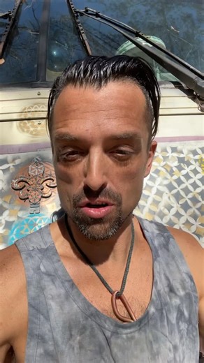 Jourdan Bordes on Instagram: "I have 0 respect for anyone who is fake , not only in music but in life in general! What do you guys think about people who are ghost produced and play prerecorded mixes ? Does it matter ? Should people just go out and enjoy and not think about it ? I personally don’t want to go to any events were the art isn’t authentic, the crazy think is , the youth today don’t really care . #dj #djlife #djs #artist #london"