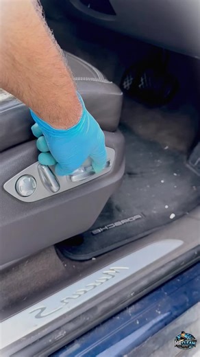 Expert Car Detailing Tips for a Sparkling Clean