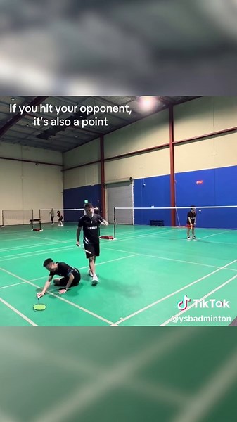 Mastering Badminton Defense Techniques for Players