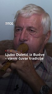 Ljubo Duletić iz Budve svira diple i tako čuva melodije naše tradicije. Emisiju "Naša baština" pogledajte na MNE play. . . . #budva #crnagora #diple #muzike #instrument #tradicija #bastina #kultura #rtcg | RTCG