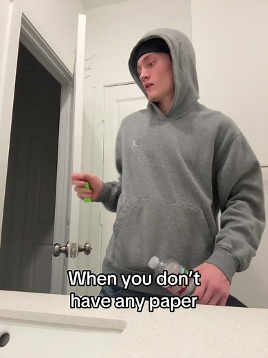 Packnzo (@packnzo2)’s video of using paper as a wrap tut za