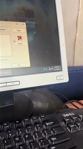 Crack windows password using software